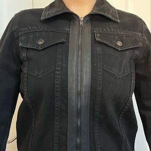 Women’s DKNY Jeans Black Denim Jacket with black leather trim. Size medium